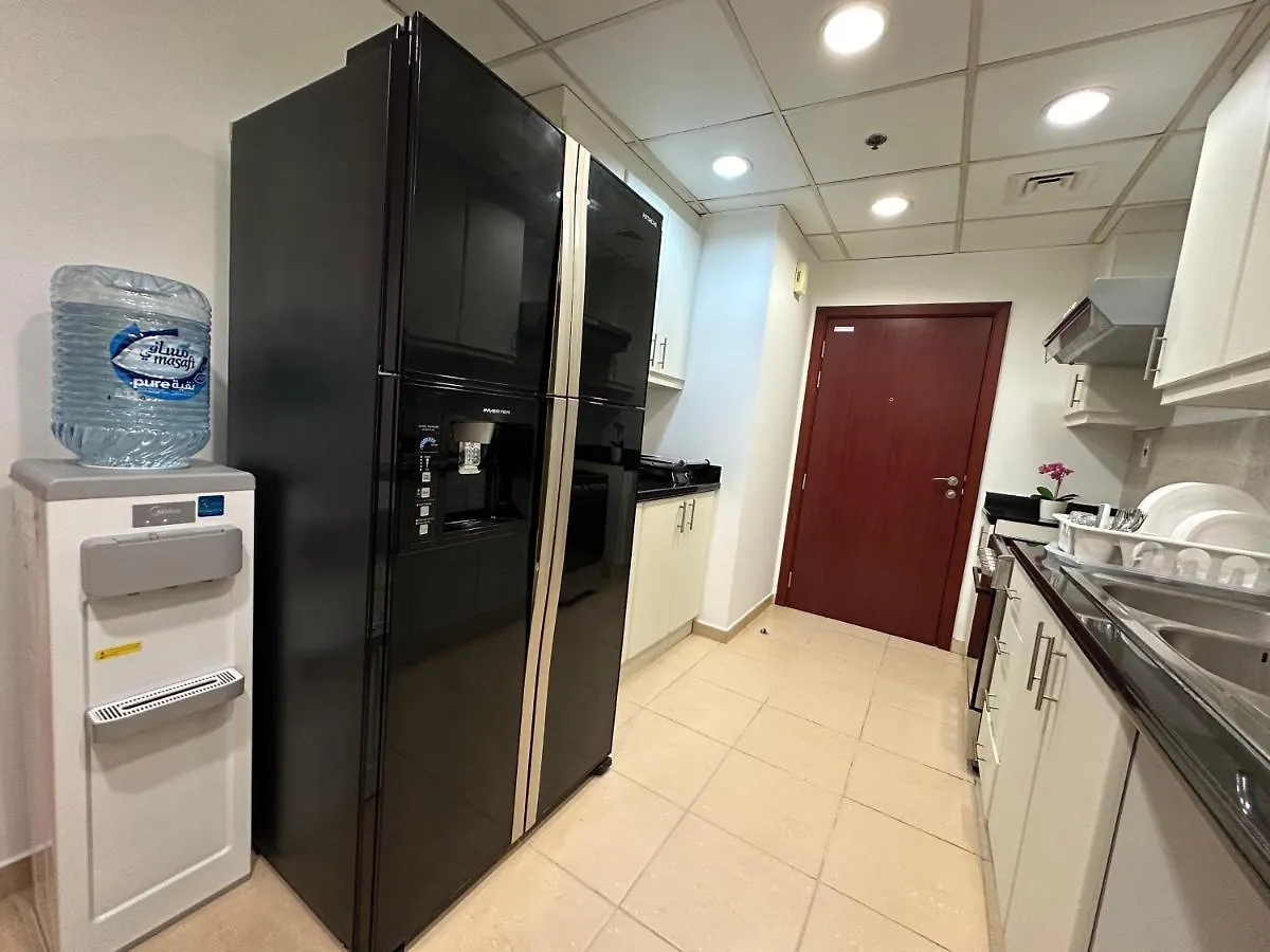 Moonlight Hostel Jbr - 2Min Walk To Jbr Beach - Gym - 2Min Metro Station - Poll Дубай
