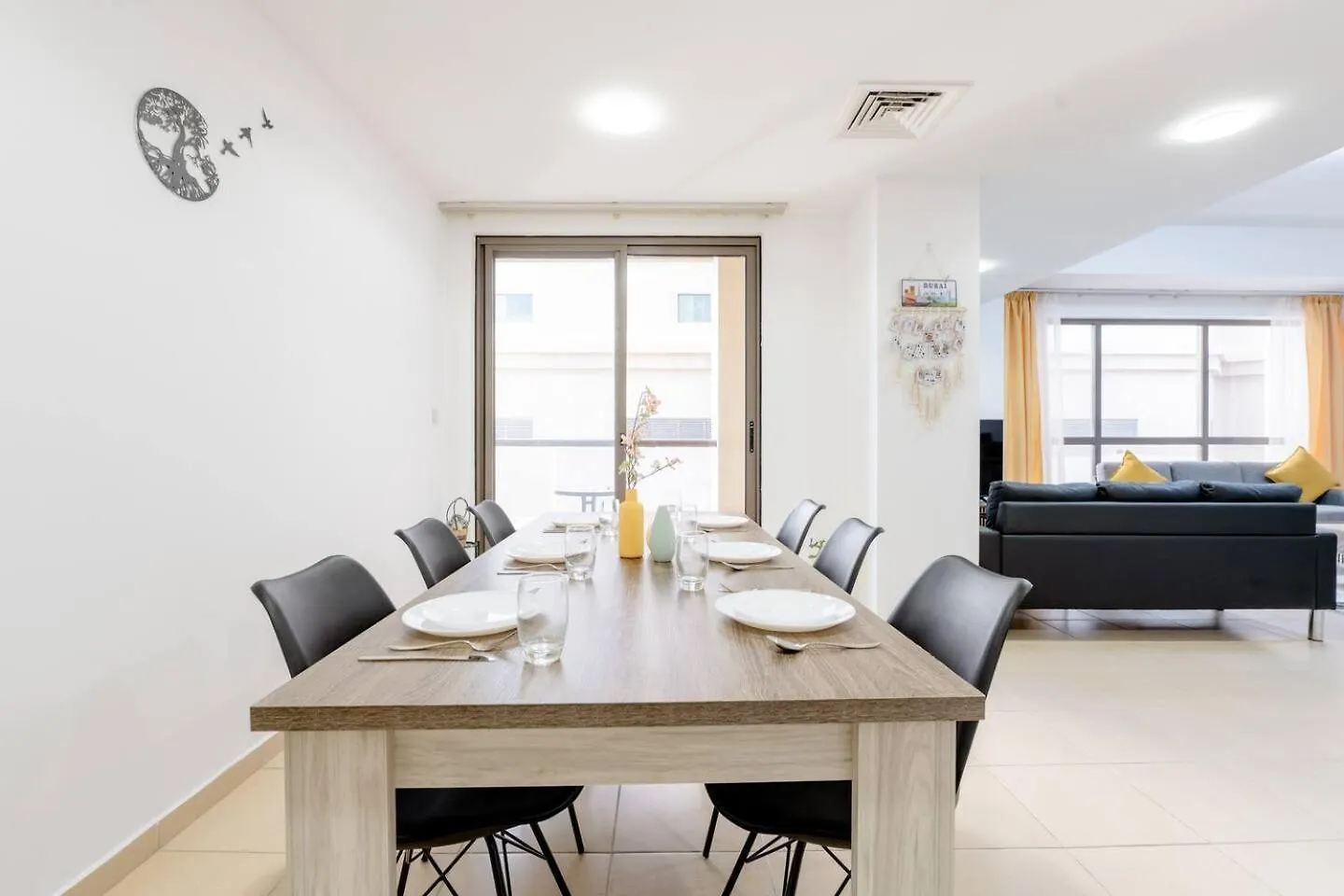 Moonlight Hostel Jbr - 2Min Walk To Jbr Beach - Gym - 2Min Metro Station - Poll Дубай