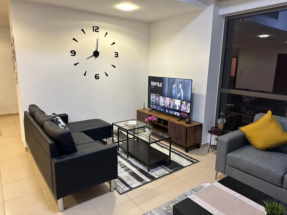 Moonlight Hostel Jbr Dubai